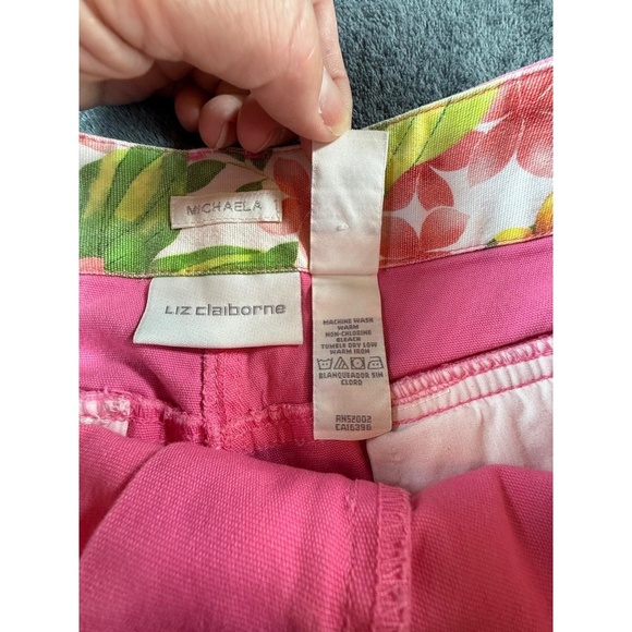 Liz Claiborne Womens Size 12 Pink Casual Stylish Patch Pocket Shorts Boho Chic - Picture 6 of 7